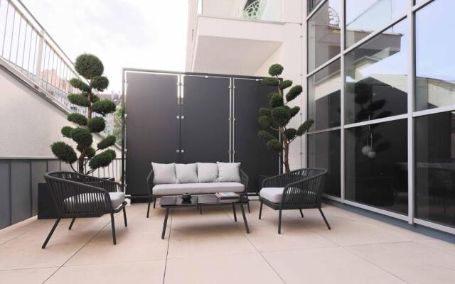 Eco Smart Apartments Premium City