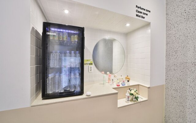 Hotel Yeogiuhtte Gumi Indong 2nd Branch