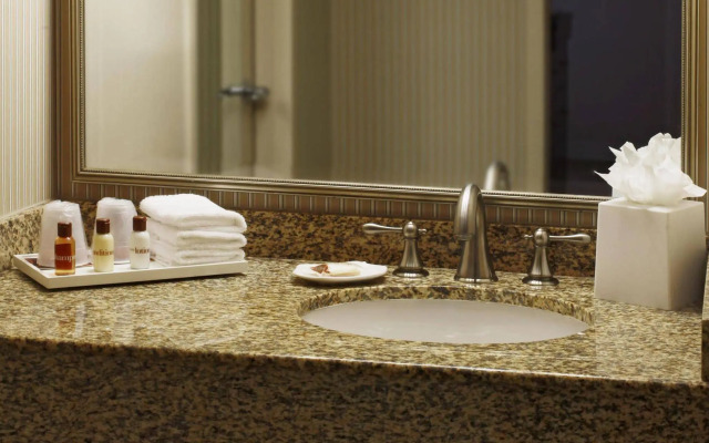 Sheraton Suites Columbus	 