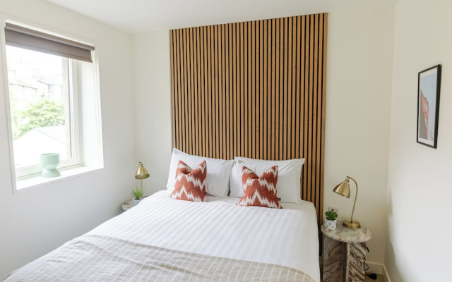Broughton Market Aparthotel