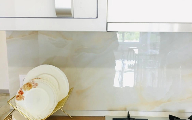 4-room jacuzzi apartment