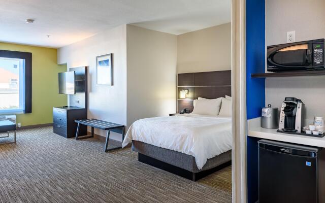 Holiday Inn Express Hotel & Suites Bastrop by IHG