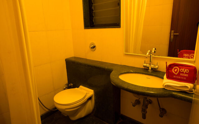 OYO 428 Hotel Sudarshan