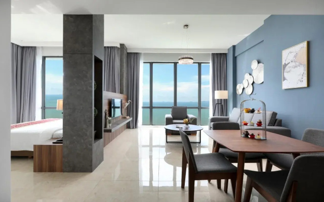 Hompton by the Beach Penang
