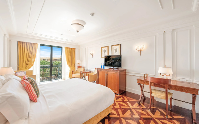 Imperial Hotel Gold Coast