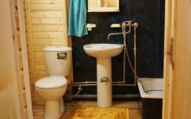 Guest house Ustujanin & pomor
