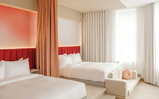 Rose Hôtel Invisible