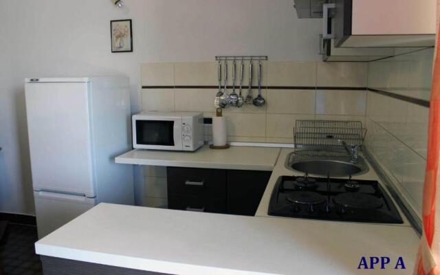 Apartments Dar - beautiful garden