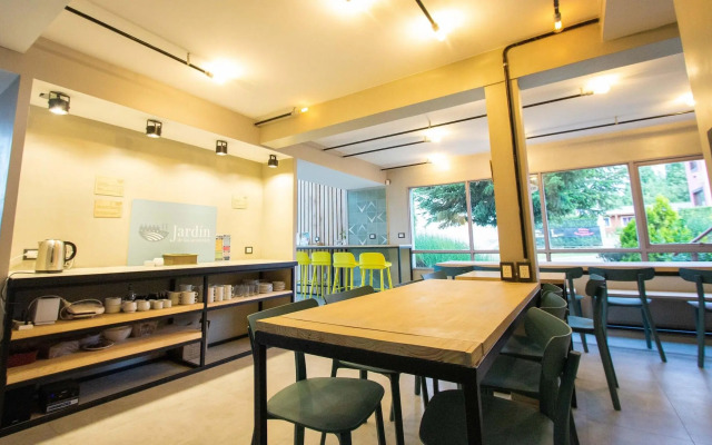 Apart Hotel Jardín