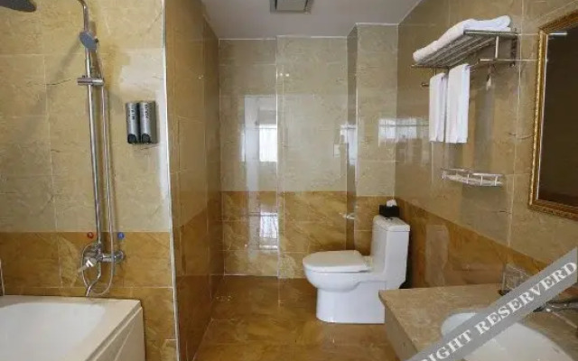 Gratitude Hotel (Weinan People's Hospital Branch)