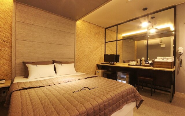 Gumi Indong Hotel 7days