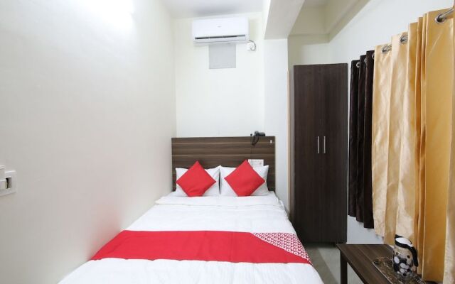 OYO 26630 Mathura Inn