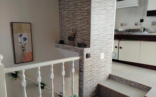 2bed Traditional Apt - Private Balcony - Fuenmayor