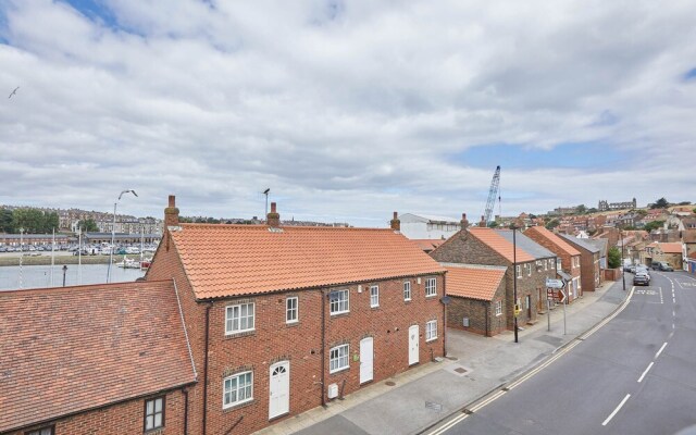 The Birds Nest - Whitby