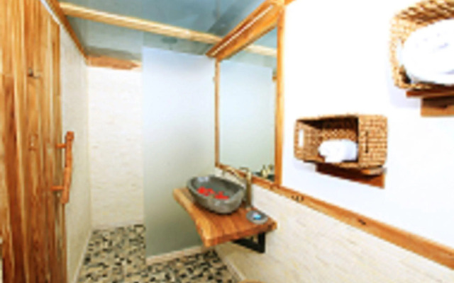 Breezy Point Villas
