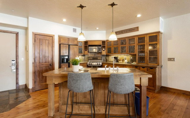Lodges at Deer Valley