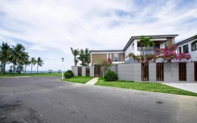 THE FIVE - 5BR - Ocean Villas Da Nang