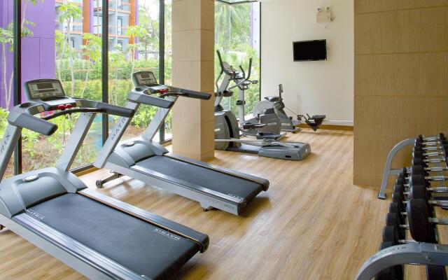 Holiday Inn Express Phuket Patong Beach Central by IHG