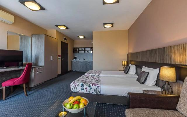 Plaza Hotel