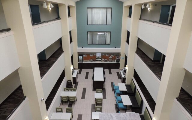 Holiday Inn Express & Suites Birmingham Trussville by IHG