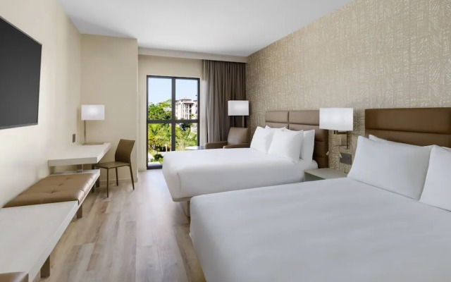 AC Hotel Naples 5th Avenue