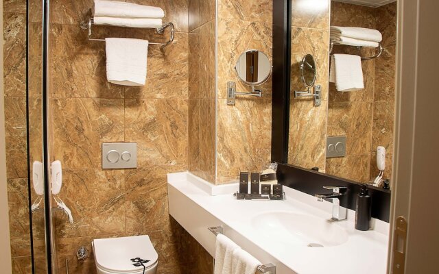 Shelter Inn Hotel & Spa