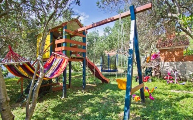 Apartment Spomenka - green paradise; A1 Palit, Island Rab