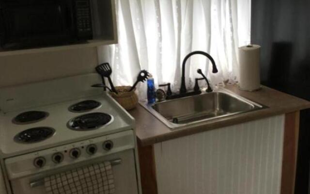 Baby Bears Cozy Cabin with pool