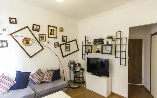 Athena Suites