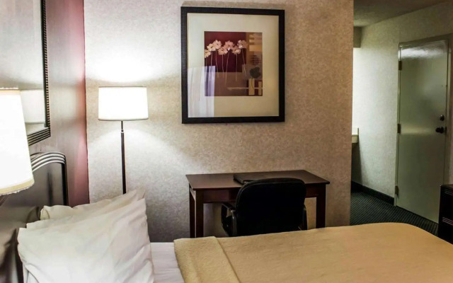 Quality Inn Roanoke Rapids