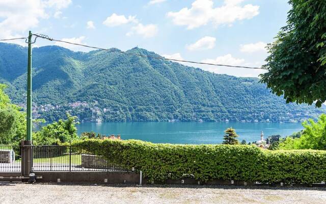 Cernobbio Lake View