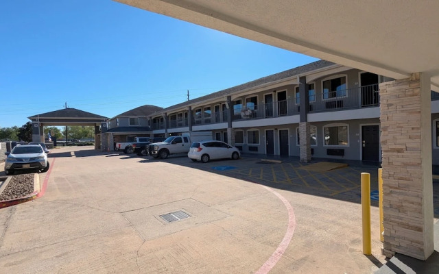 Platinum Inn and Suites Houston