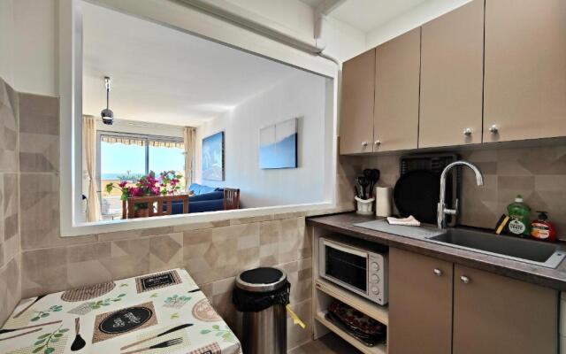Emeraudes 8 vue mer by Booking Guys
