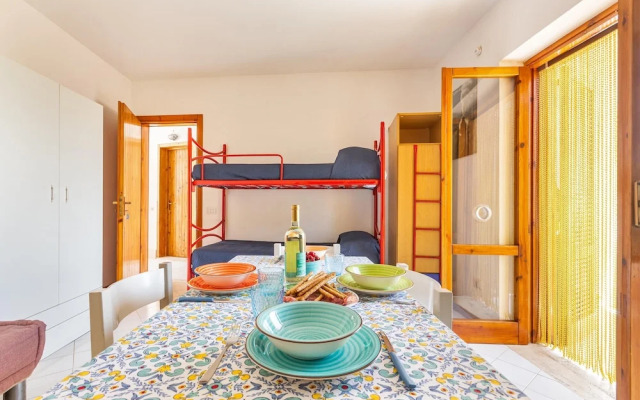 2369 Mono Le Rose by Barbarhouse