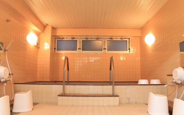 T&K Hostel Kobe Sannomiya East