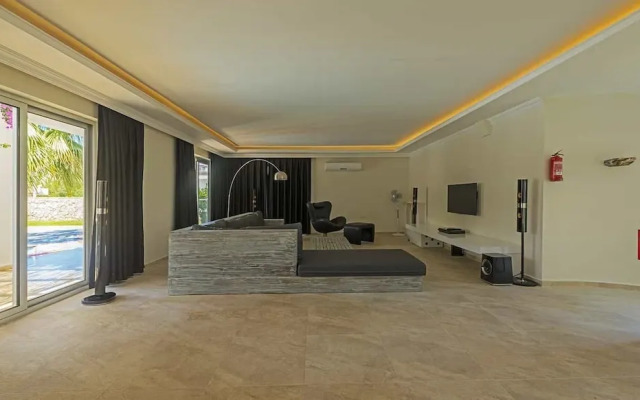 Fours Seasons Villa 7