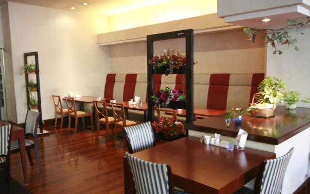 Kakogawa Plaza Hotel