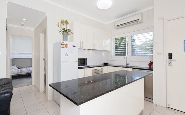 Sandy Point Road, Unit 337, 265, Pacific Blue