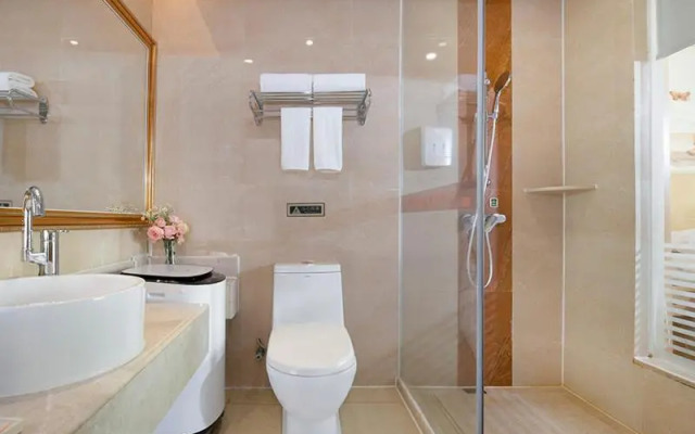 Vienna Hotel Huizhou Dahuxi