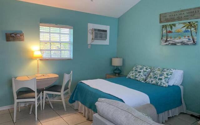 Seahorse Beach Bungalows