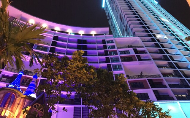 I-City I-Soho Chamey Homestay Condo