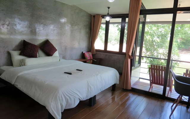 R-Lampang Guest House