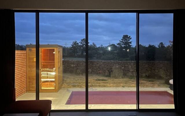 Ohyeongjae Private Pool Villa
