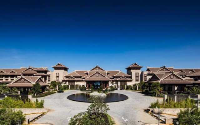 Hainan Qizi Bay New Century Resort