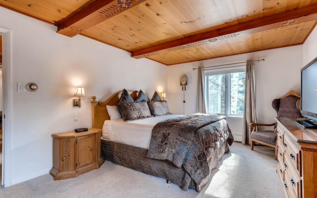 Westwind 205 3BD 3BA Diamond Condo in Lionshead Village