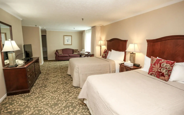 The Historic Summit Inn