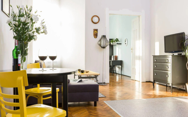 All In Apartments