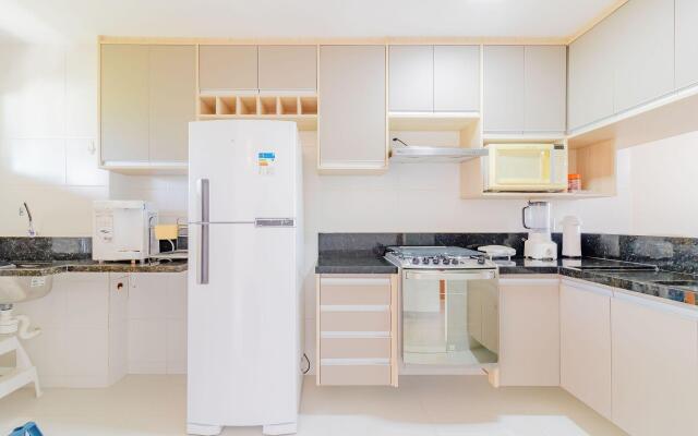 GB67 Ótimo Apartamento 2 Suítes - Guarajuba