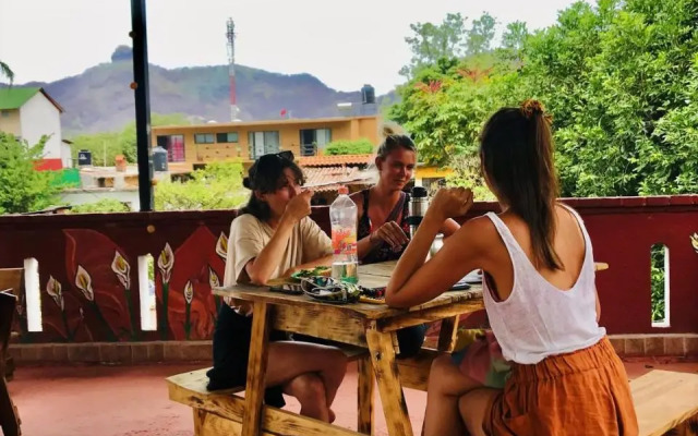 Natural Mystic Hostal