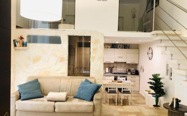 SPAZIO M&M Cso XXII MARZO 39